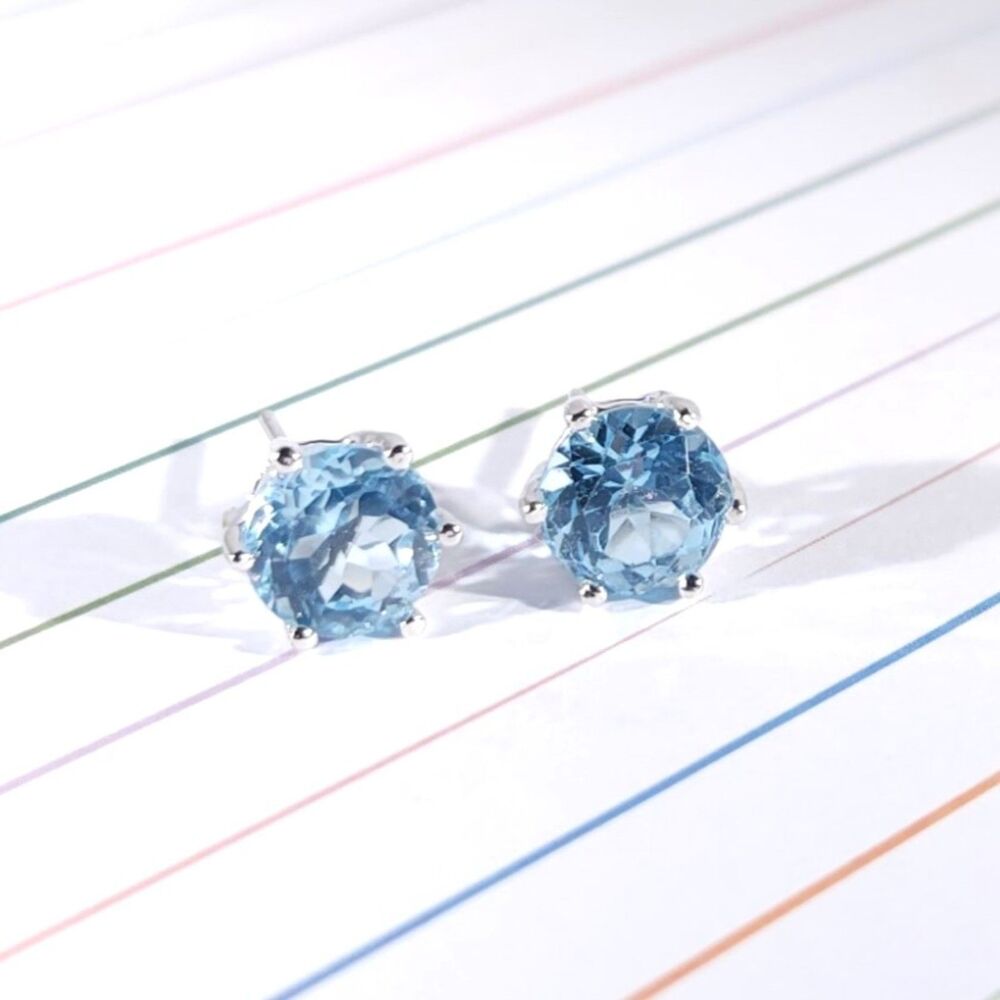 Sky Blue Topaz 4.6 Carats tw Stud Earrings Sterling Silver